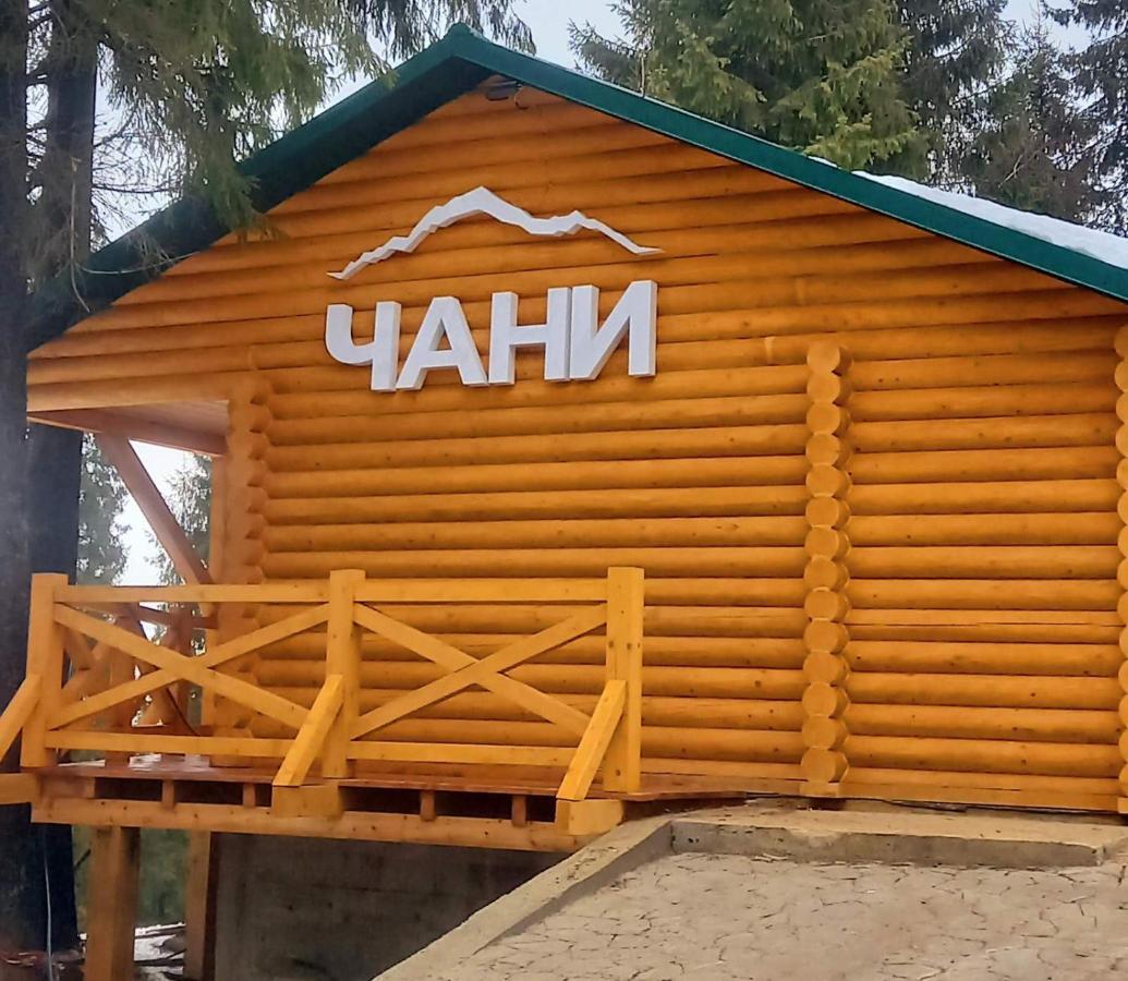 Отель Monblan Yablunytsia Buitenkant foto